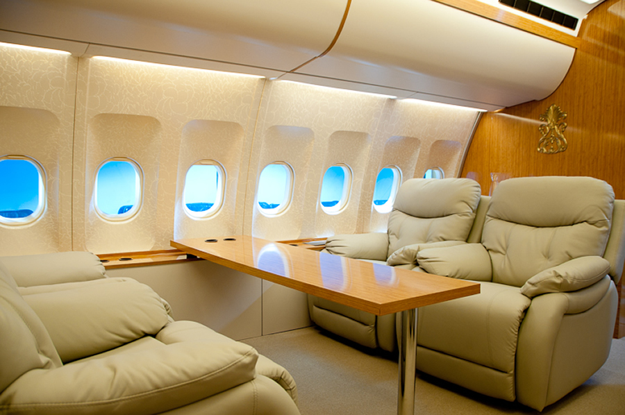 Dikine Kesit Uçak Dekoru